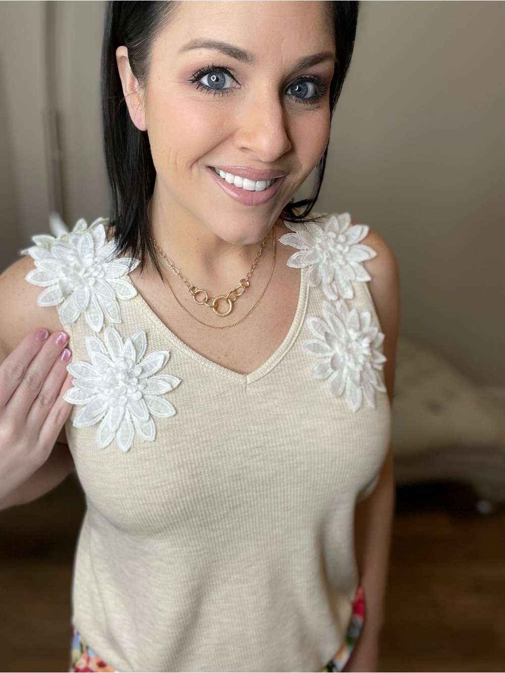 PLUS SIZE XXL HEIMISH USA Cream V-Neck Tank with Floral Appliqué Shoulders